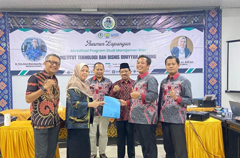 Tim Asesor BAN-PT Melakukan Asesmen Lapangan Prodi Manajemen Ritel Institut Teknologi dan Bisnis Diniyyah Lampung
