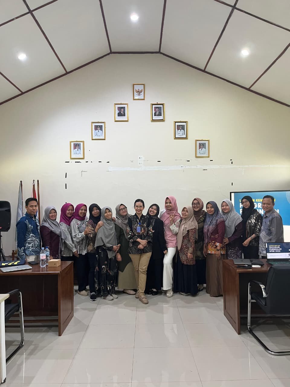 WhatsApp-Image-2025-11-19-at-09.55.44